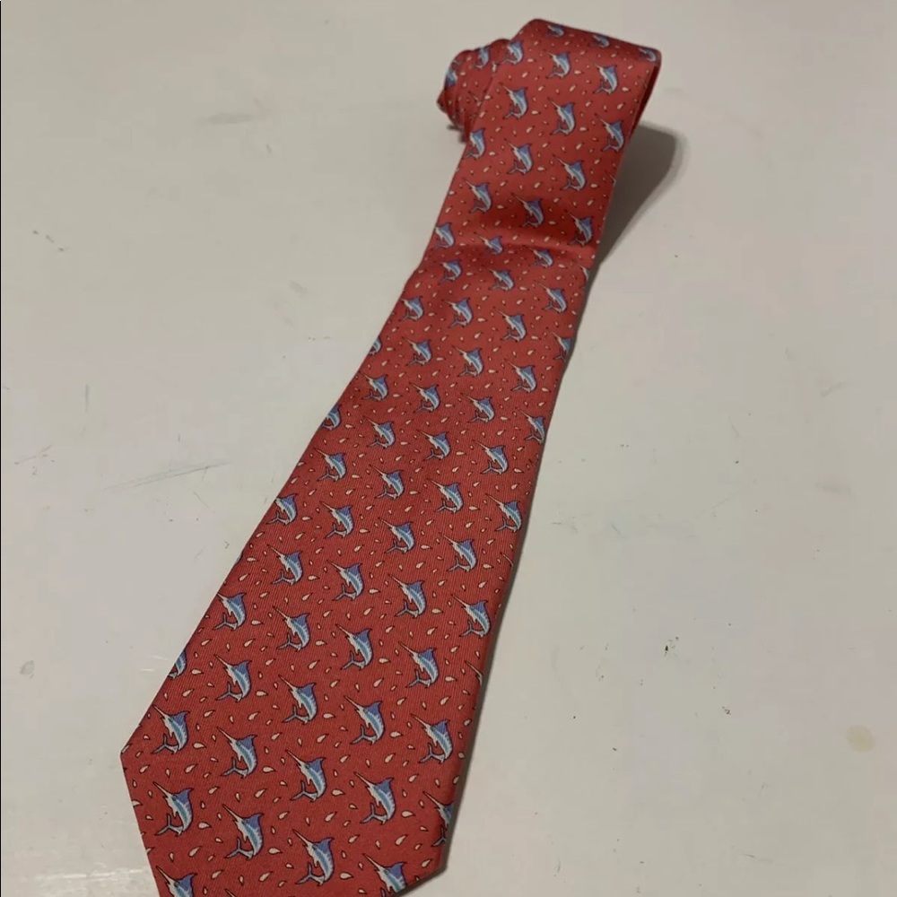 Vineyard Vines Marlin Out Of Water Silk Boys Tie - Picture 2 of 7